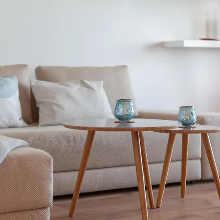 First Panorama Suite דירה